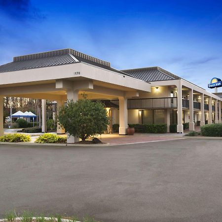 Days Inn By Wyndham Jacksonville Airport Bagian luar foto