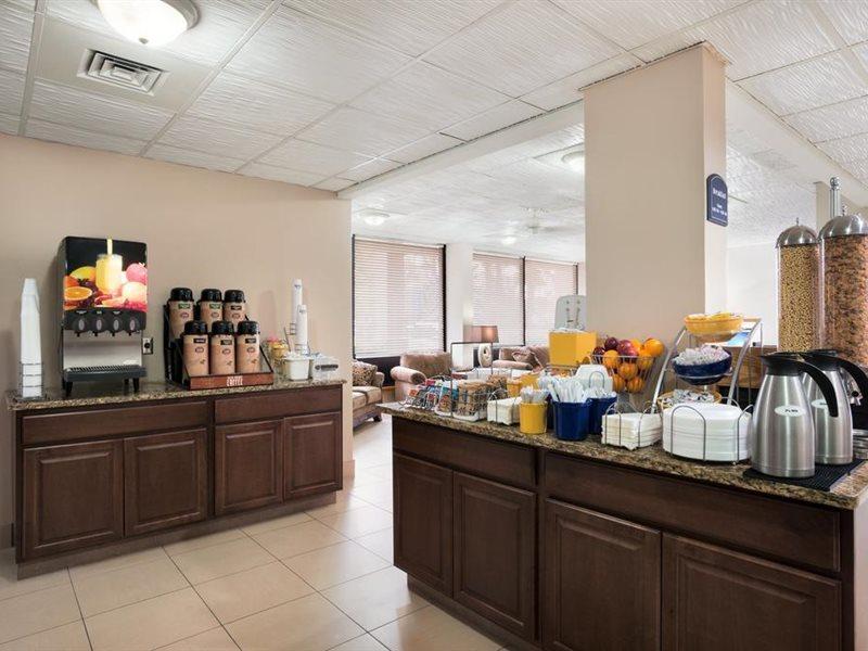 Days Inn By Wyndham Jacksonville Airport Bagian luar foto