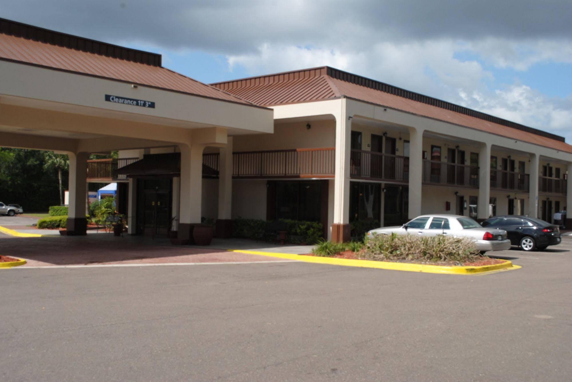 Days Inn By Wyndham Jacksonville Airport Bagian luar foto