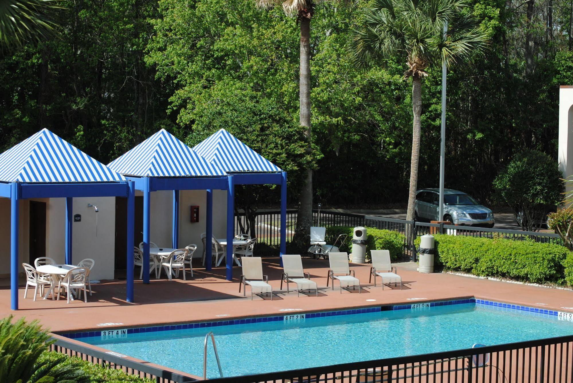 Days Inn By Wyndham Jacksonville Airport Bagian luar foto